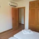 V2 X Tatil Evi *
