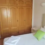 V2 X Tatil Evi